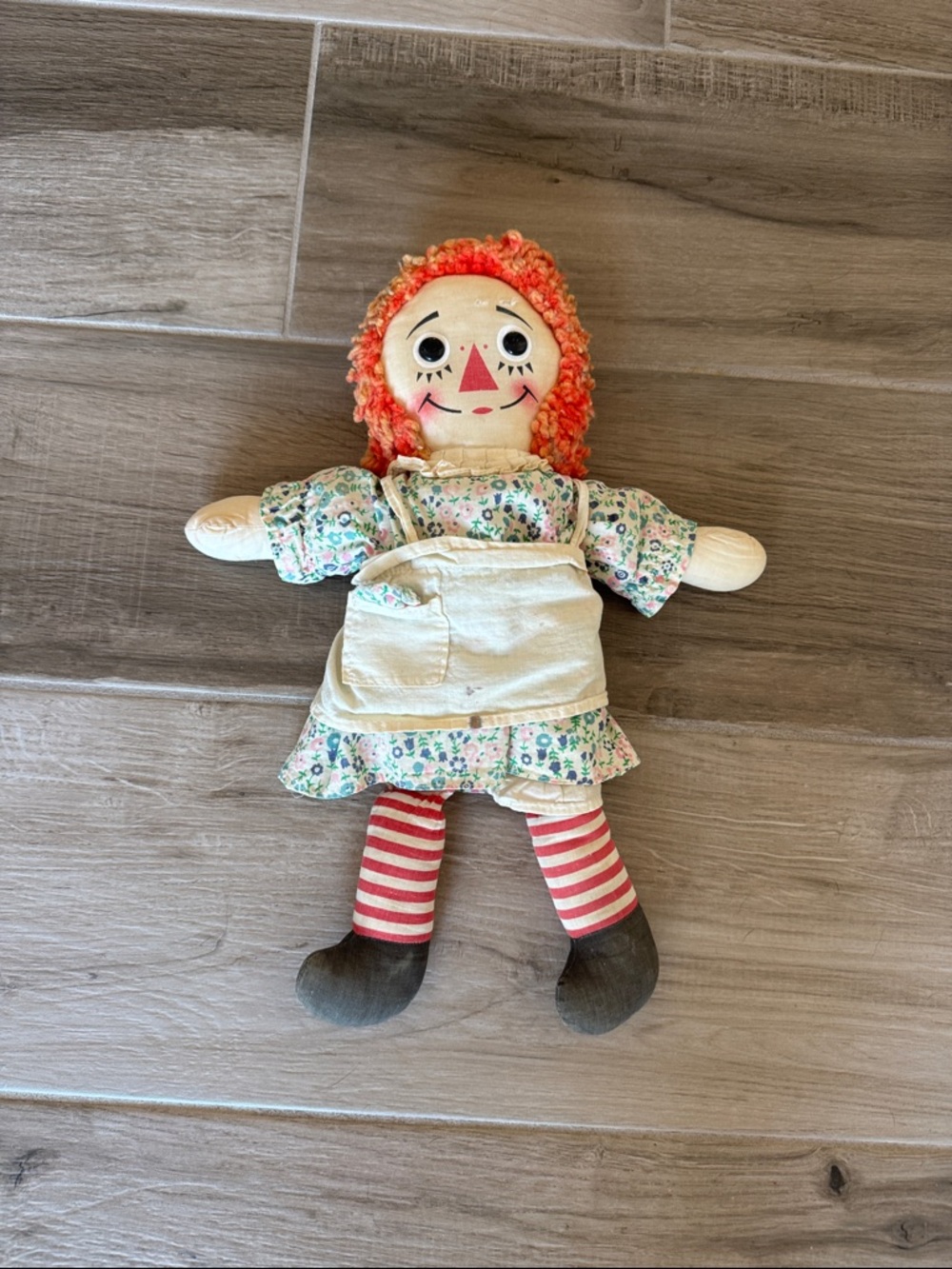 Vintage Knickerbocker 1970s Raggedy Ann doll